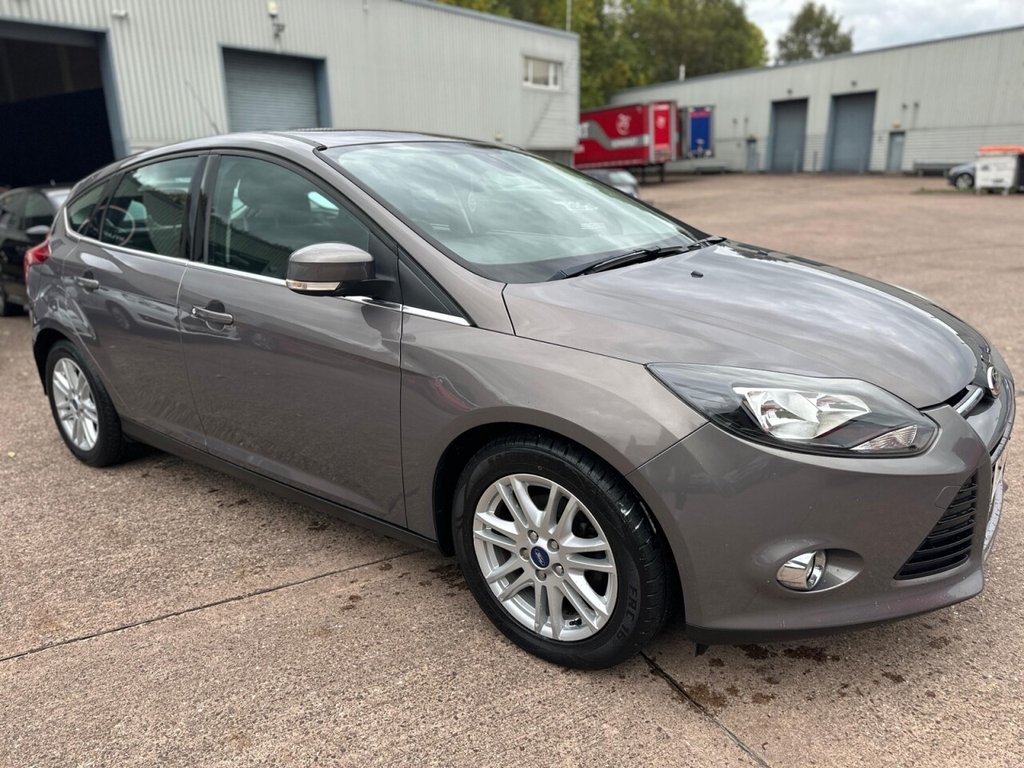 Used Ford Focus 2012 for sale - 76389864: Photo 13