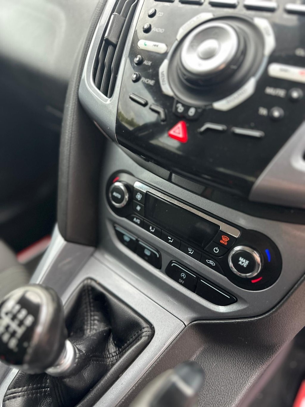 Used Ford Focus 2012 for sale - 76389864: Photo 23