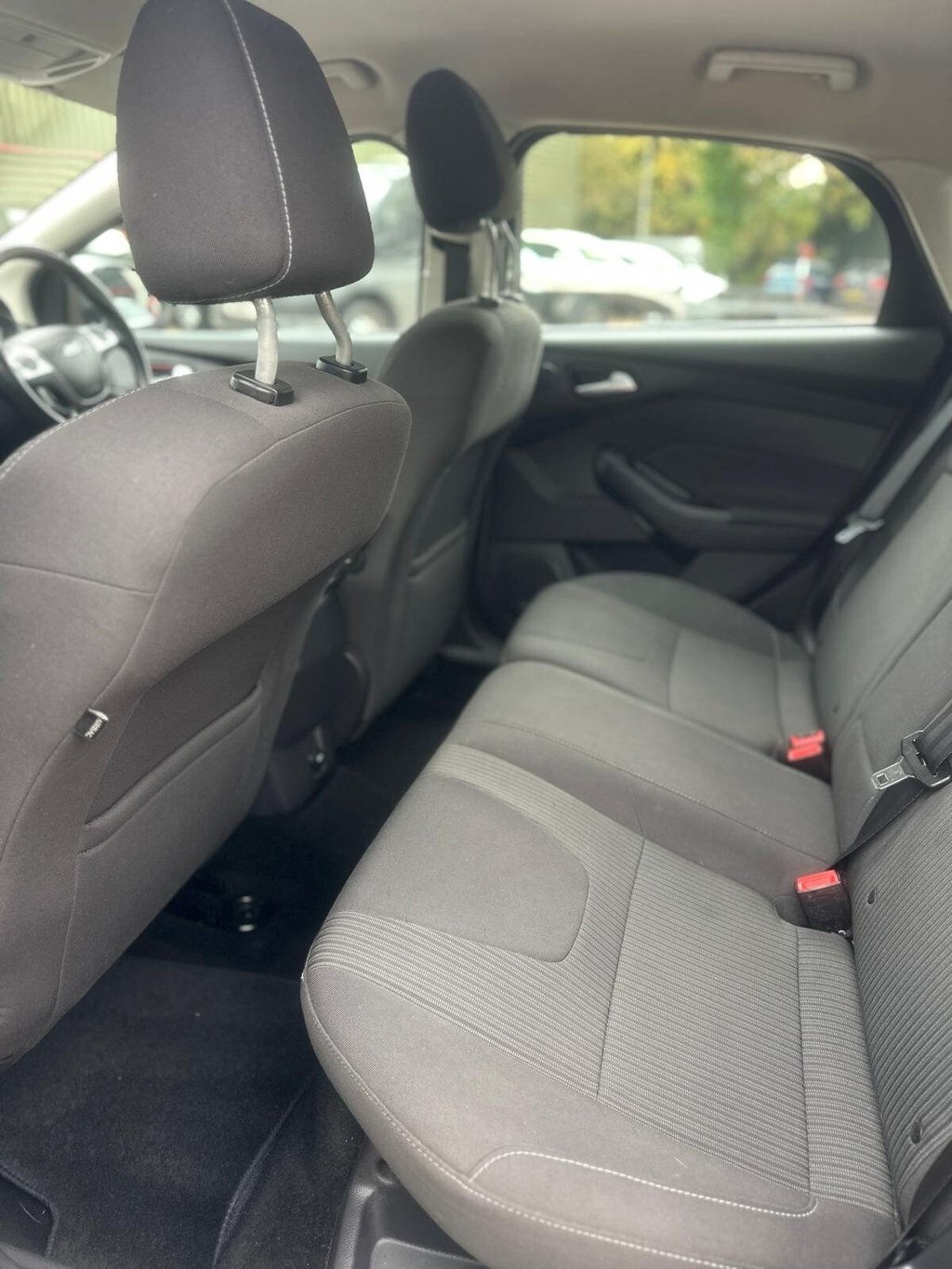 Used Ford Focus 2012 for sale - 76389864: Photo 32