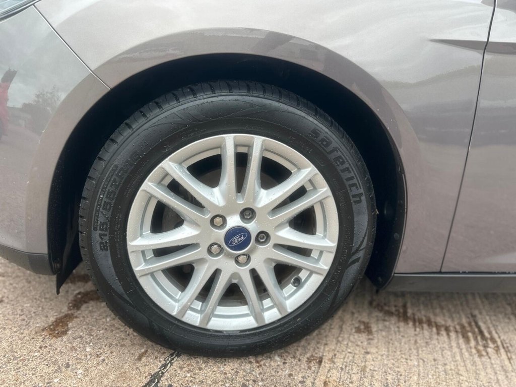 Used Ford Focus 2012 for sale - 76389864: Photo 40