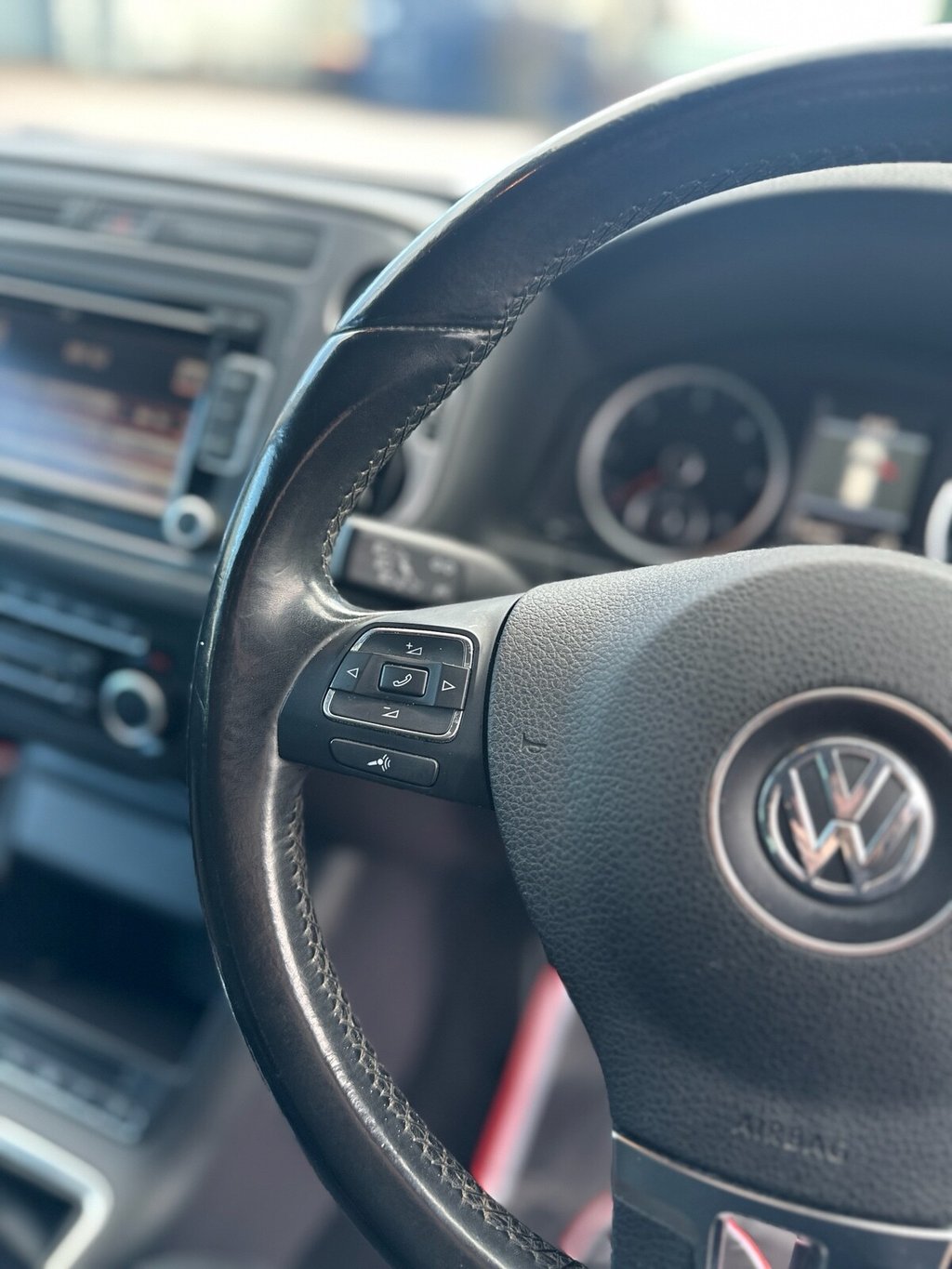 Used Volkswagen Tiguan 2012 for sale - 78153588: Photo 25