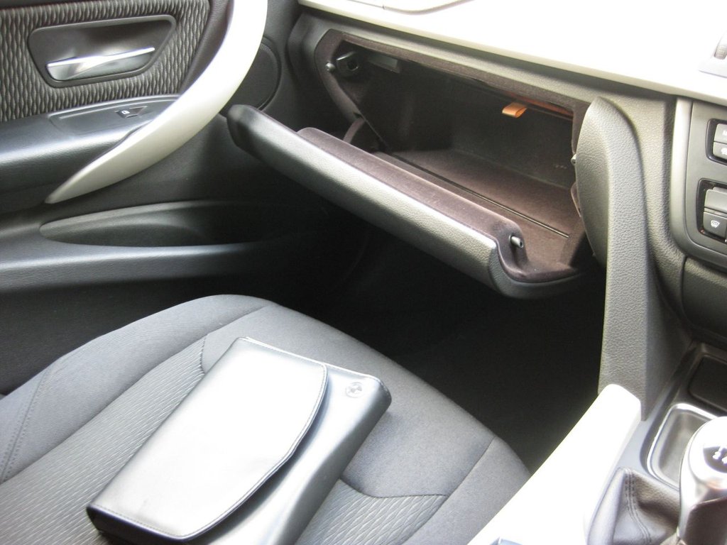 Used BMW 3 Series 2014 for sale - 76481562: Photo 38