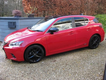 Used Lexus CT 2017 for sale - 76617615: Photo