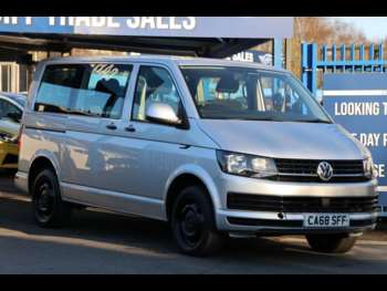 Used Volkswagen Transporter Shuttle 2018 for sale - 74675532: Photo