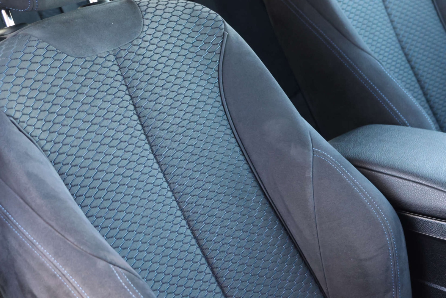 Used BMW 1 Series 2018 for sale - 76520311: Photo 6