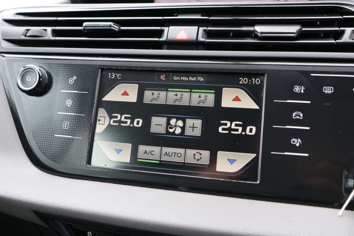 Used Citroen Grand C4 Picasso 2015 for sale - 78122994: Photo 23