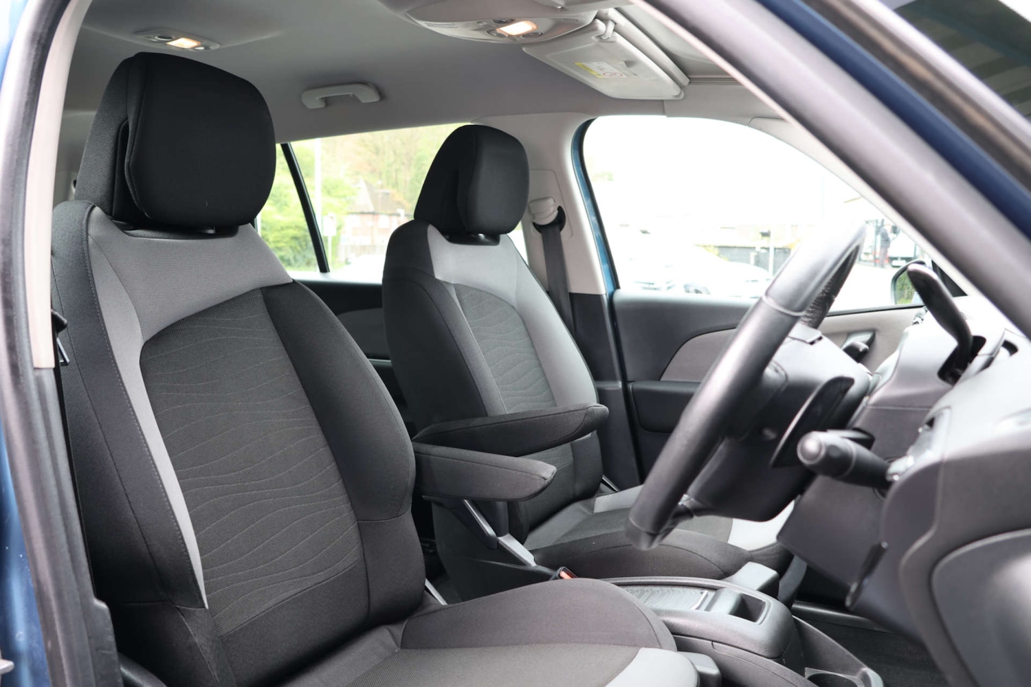 Used Citroen Grand C4 Picasso 2015 for sale - 78122994: Photo 5