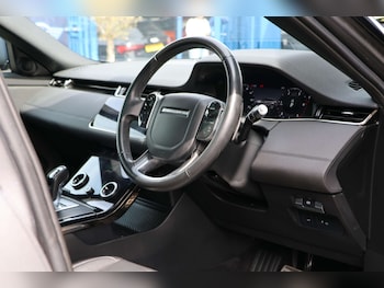 Used Land Rover Range Rover Evoque 2019 for sale - 79400380: Photo