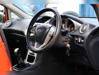 Used Ford Fiesta 2011 for sale - 77535084: Photo