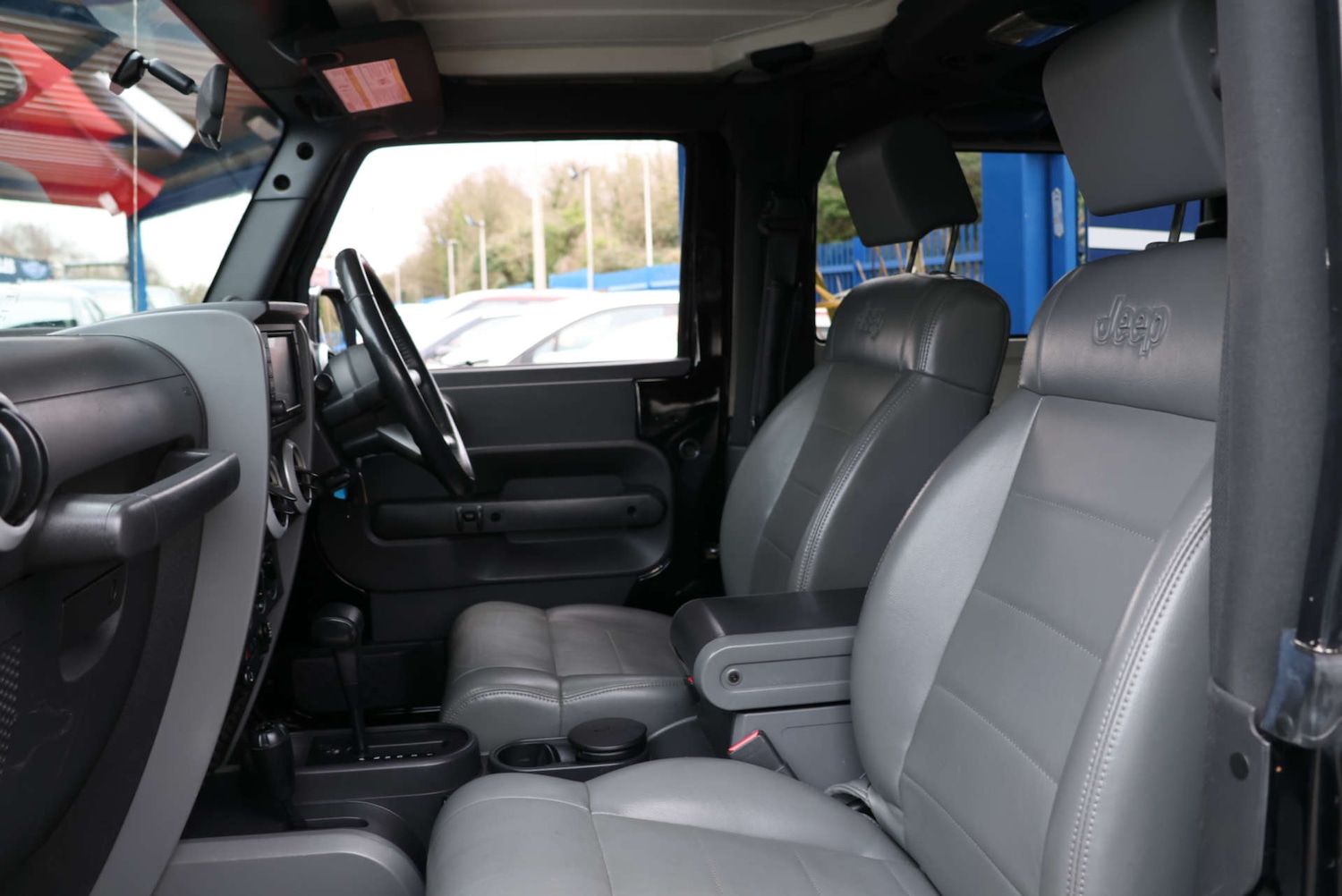 Used Jeep Wrangler 2010 for sale - 77609365: Photo 9