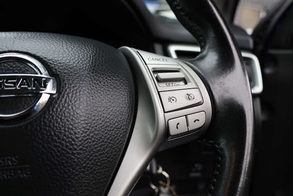 Used Nissan Qashqai 2016 for sale - 76304409: Photo 21
