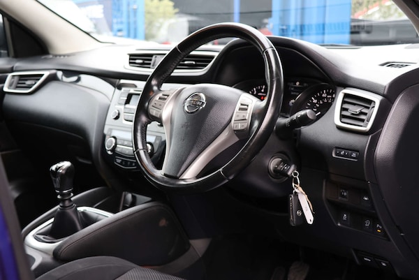Used Nissan Qashqai 2016 for sale - 76304409: Photo 4