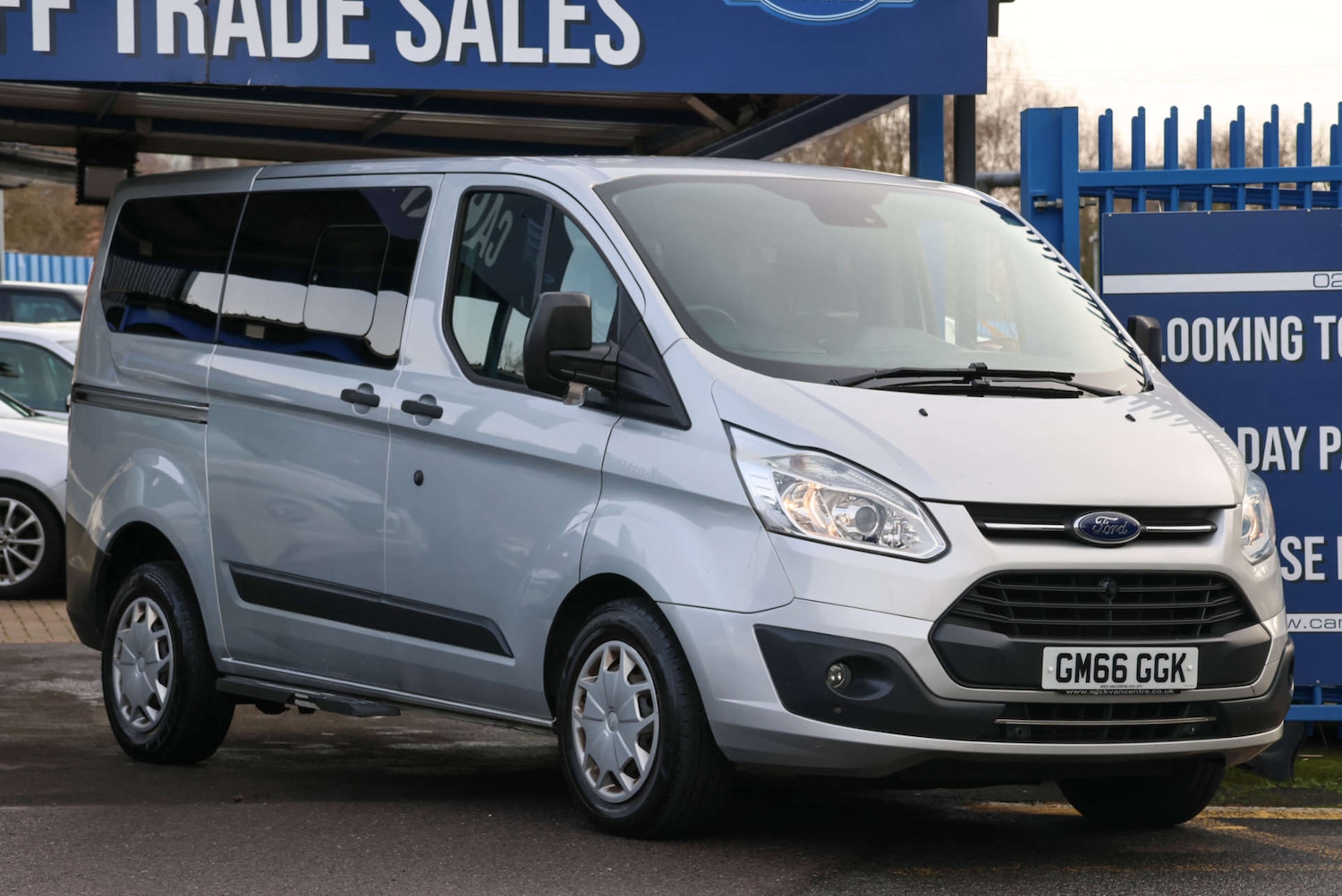 Used Ford Tourneo Custom 2017 for sale - 77569667: Photo 2