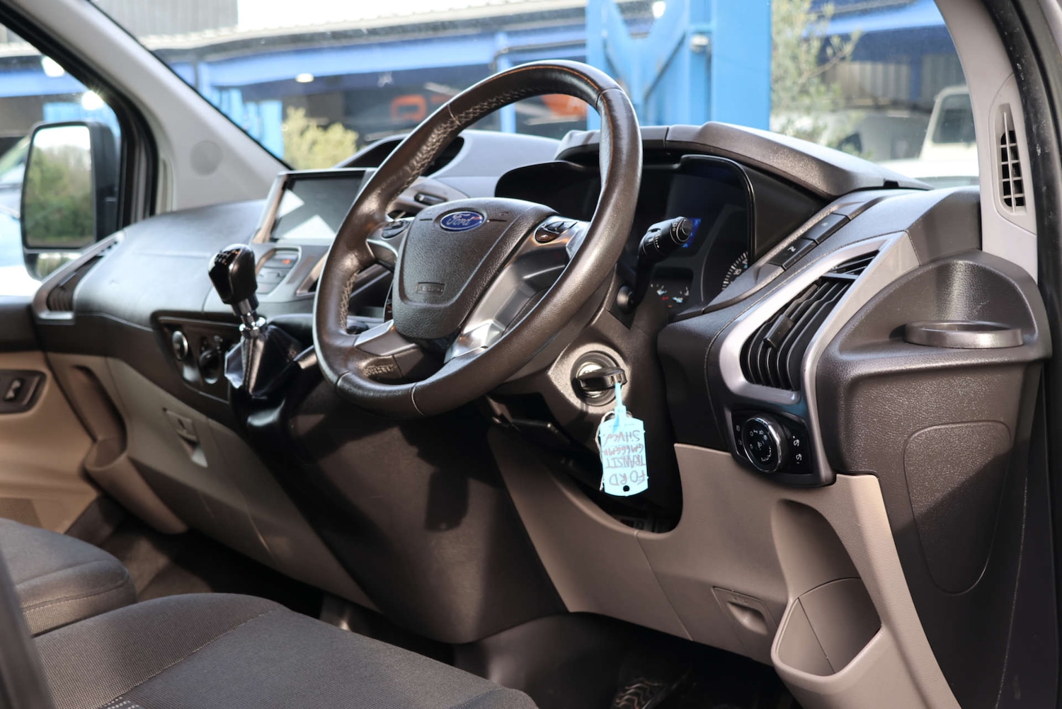 Used Ford Tourneo Custom 2017 for sale - 77569667: Photo 5