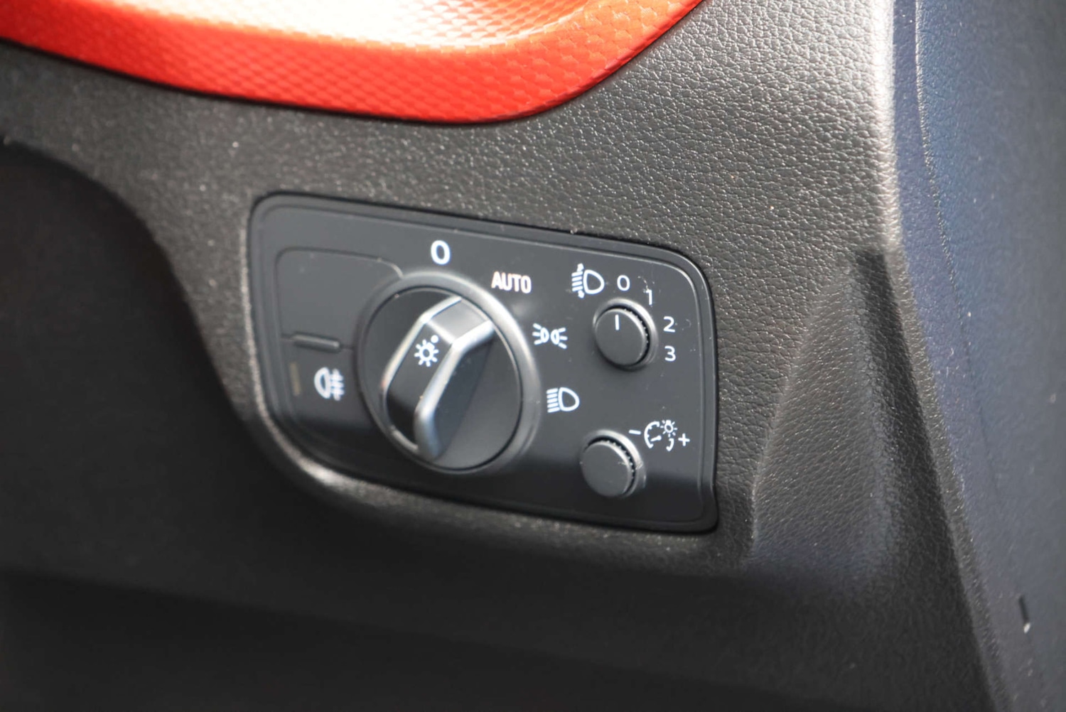 Used Audi Q2 2018 for sale - 76481437: Photo 31