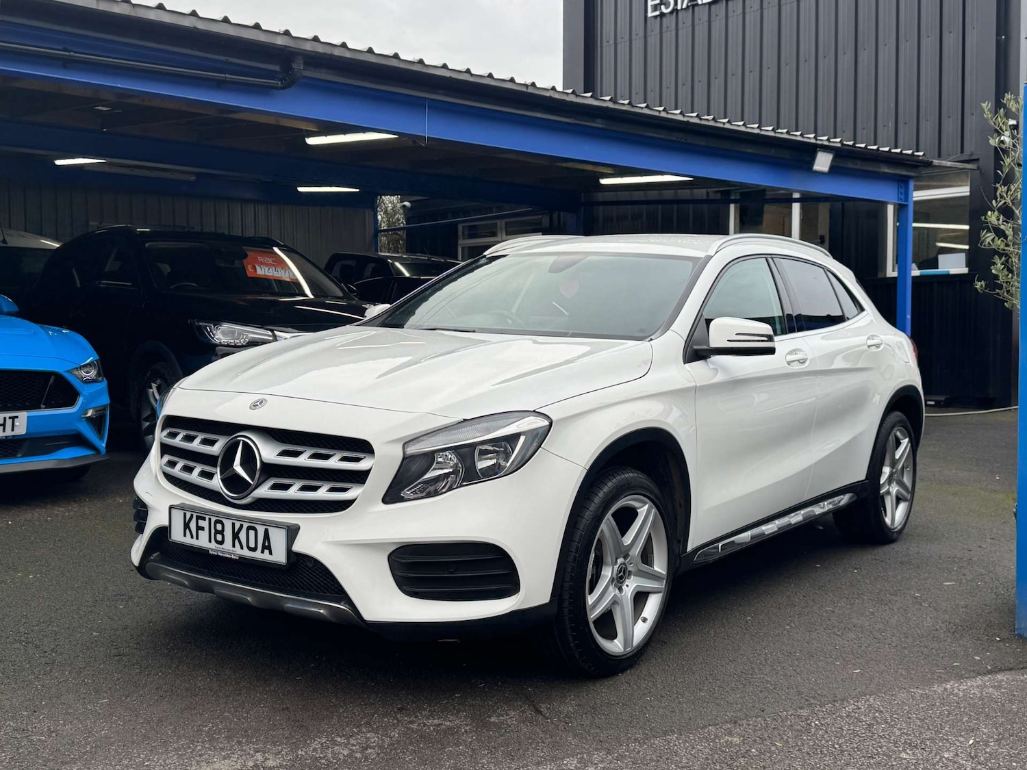 Used Mercedes-Benz GLA 2018 for sale - 77545047: Photo 3