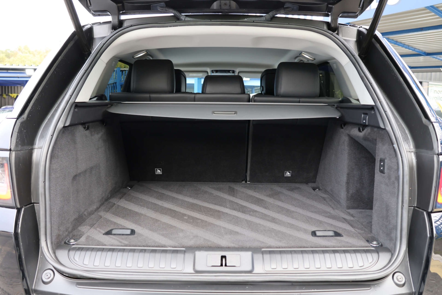 Used Land Rover Range Rover Sport 2018 for sale - 76601163: Photo 11