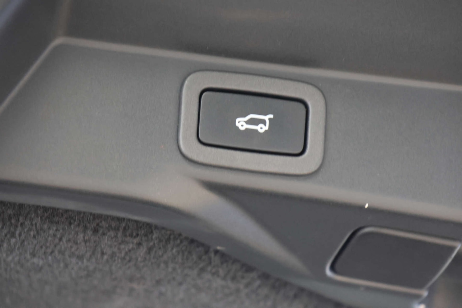 Used Land Rover Range Rover Sport 2018 for sale - 76601163: Photo 12