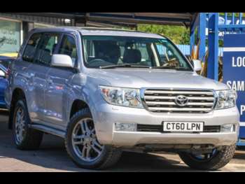 2011 (60) - 4.5 D-4D V8 SUV 5dr Diesel Auto 4WD Euro 4 (286 ps) - 14 TOYOTA SERVICES