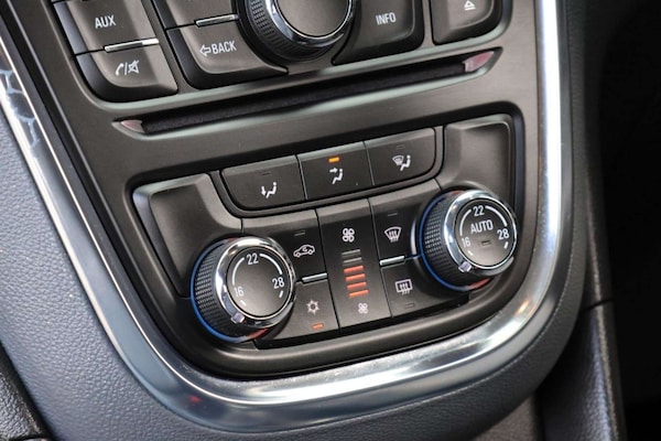 Used Vauxhall Mokka 2015 for sale - 76278556: Photo 25