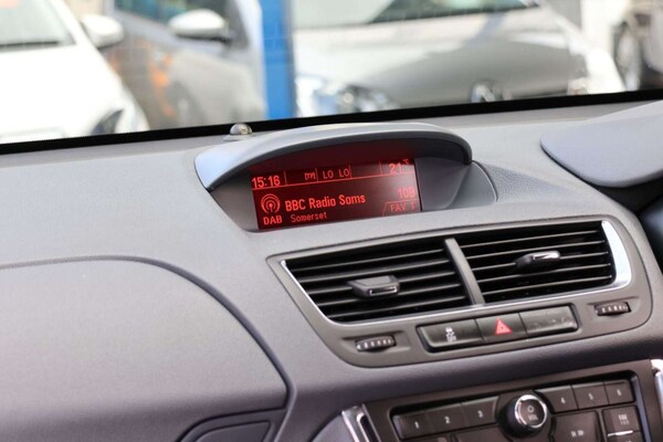 Used Vauxhall Mokka 2015 for sale - 76278556: Photo 27
