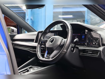 Used Volkswagen Golf 2022 for sale - 79421883: Photo