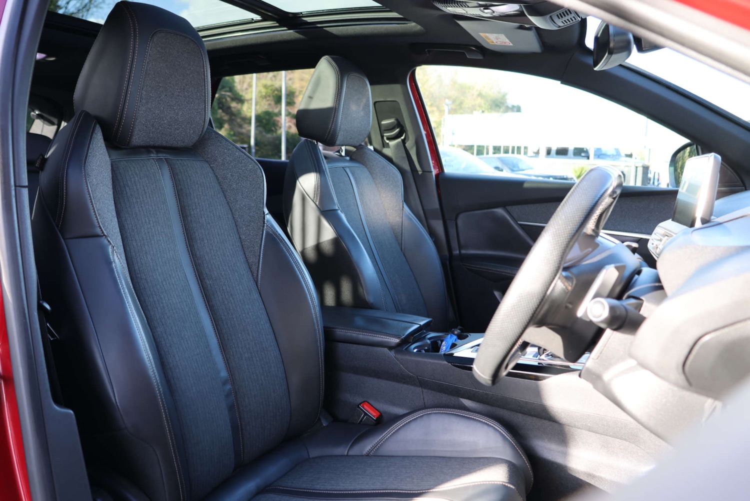 Used Peugeot 3008 2018 for sale - 76669808: Photo 6