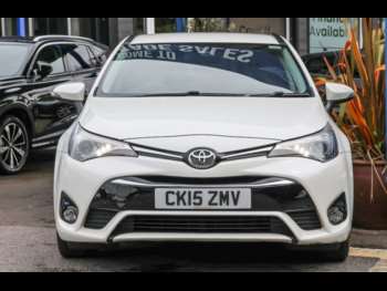 Used Toyota Avensis 2015 for sale - 74801020: Photo