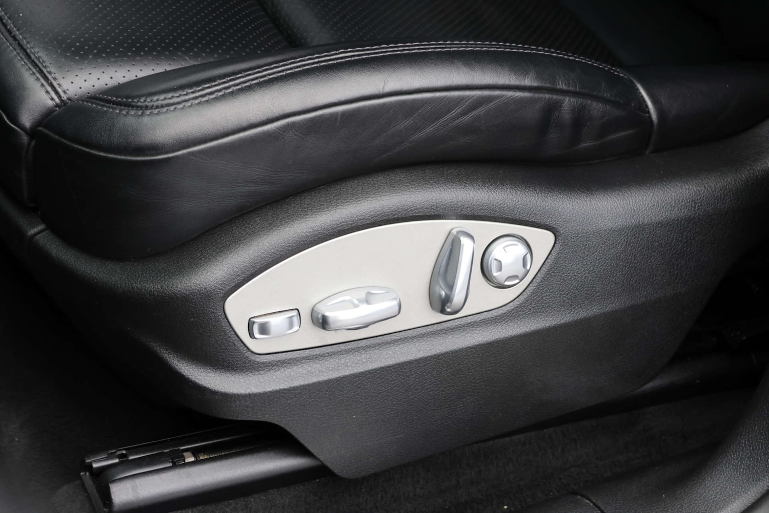 Used Porsche Macan 2016 for sale - 77693773: Photo 10