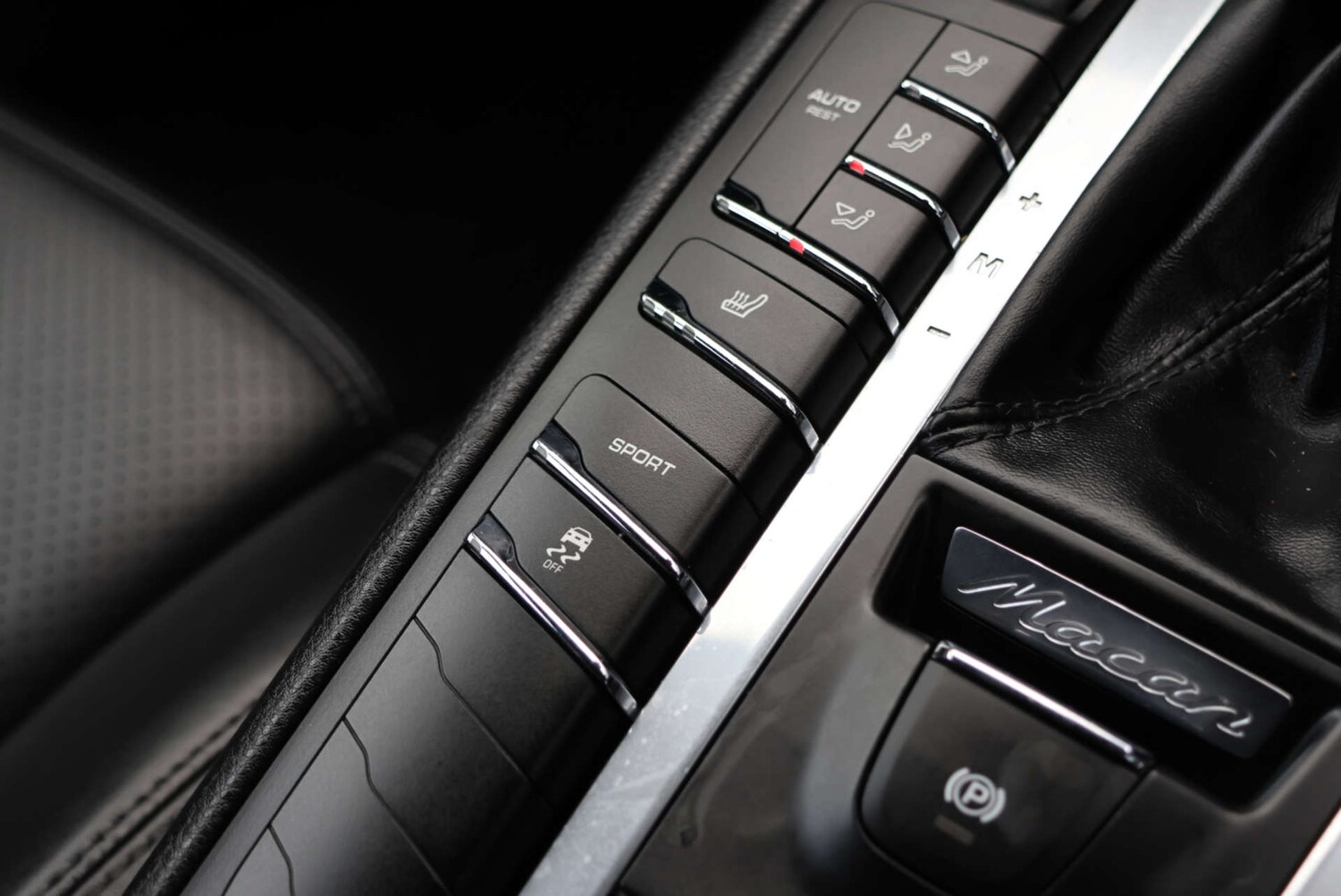 Used Porsche Macan 2016 for sale - 77693773: Photo 28