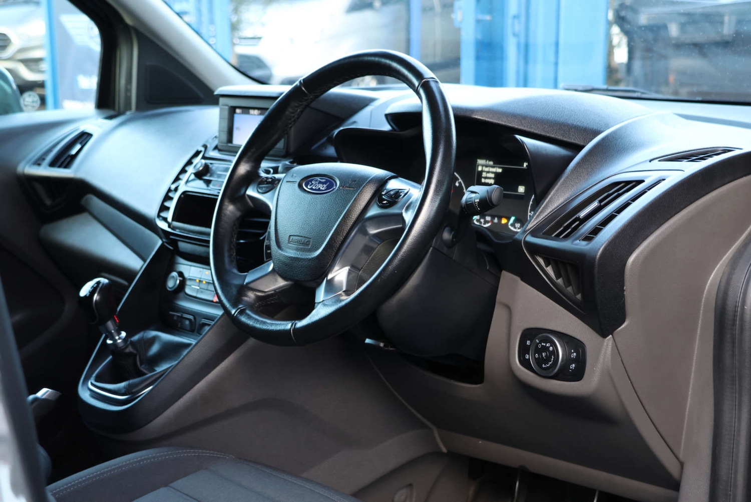 Used Ford Transit Connect 2023 for sale - 77198052: Photo 4