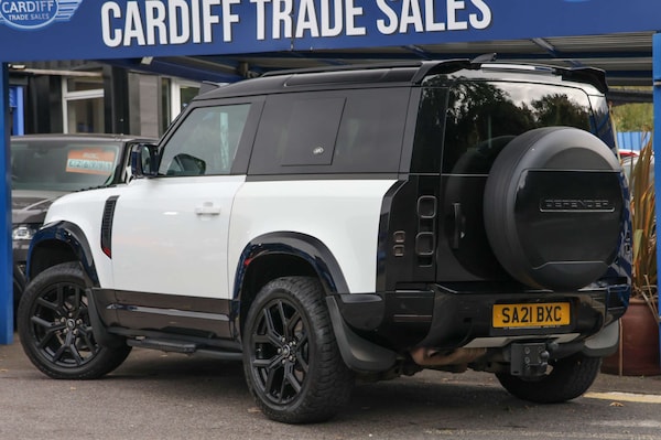 Used Land Rover Defender 2021 for sale - 76304399: Photo 19
