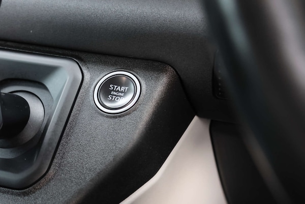 Used Land Rover Defender 2021 for sale - 76304399: Photo 33