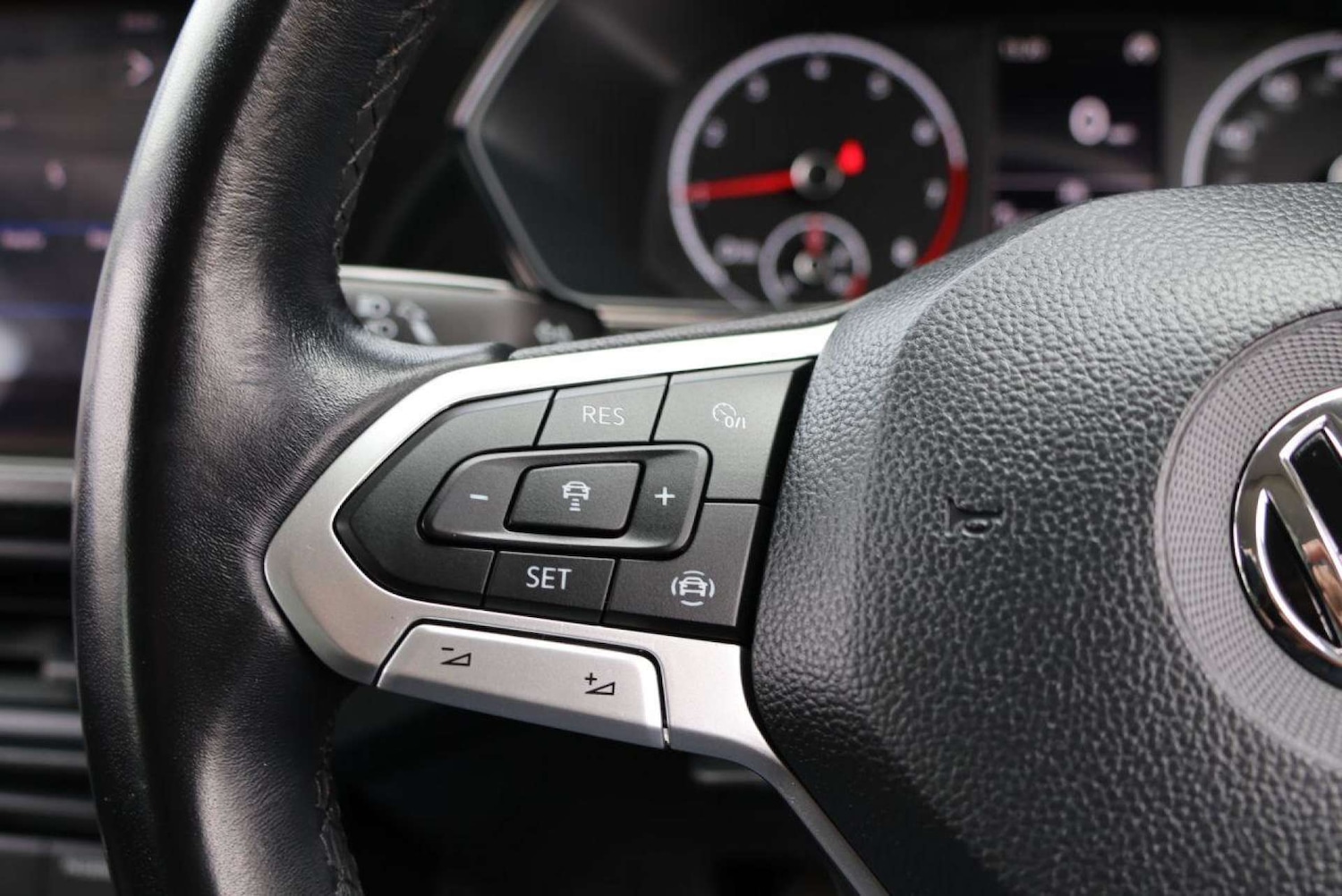 Used Volkswagen T-Cross 2019 for sale - 77313738: Photo 14