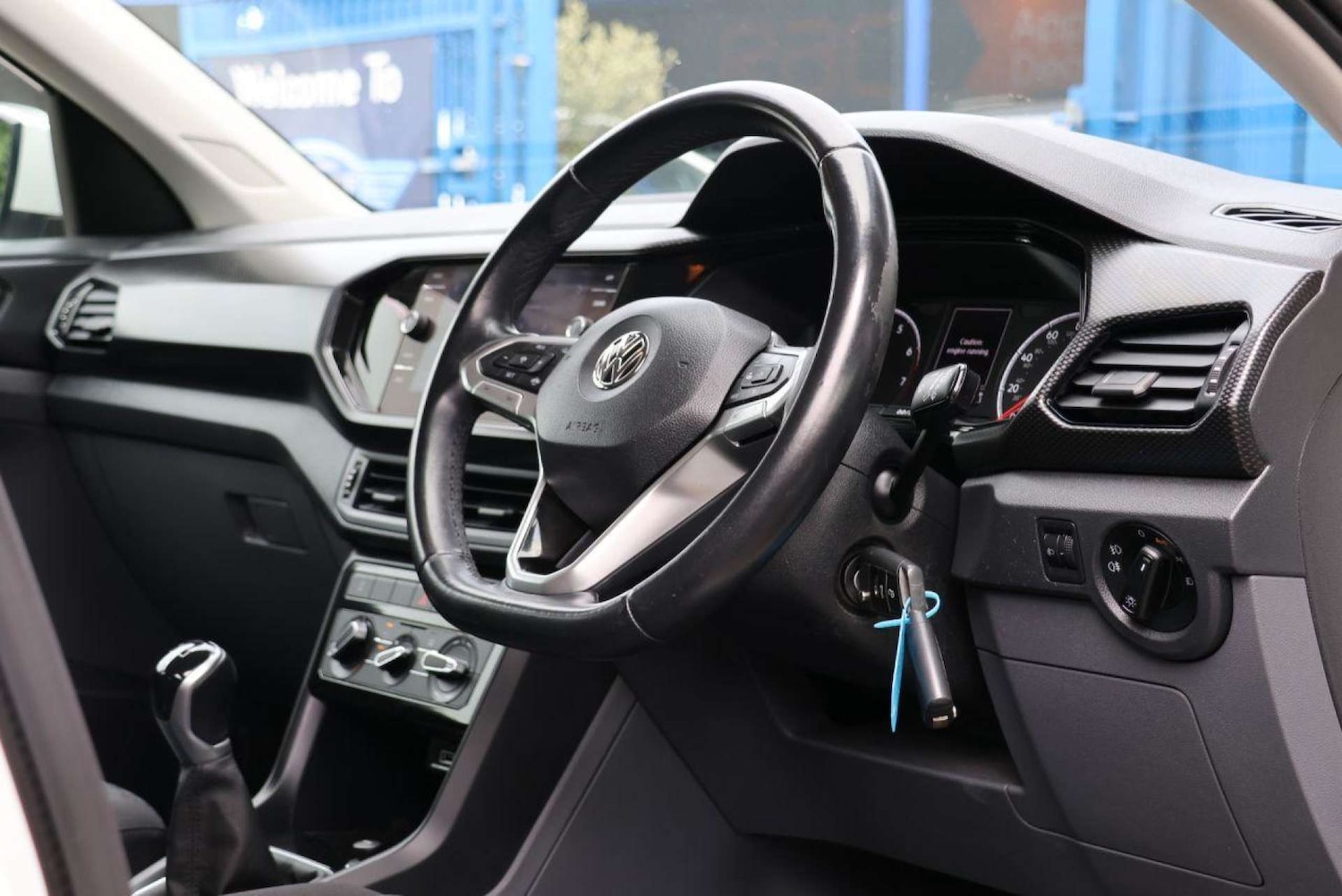 Used Volkswagen T-Cross 2019 for sale - 77313738: Photo 5