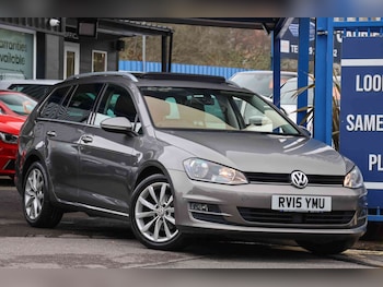Used Volkswagen Golf 2015 for sale - 77735006: Photo