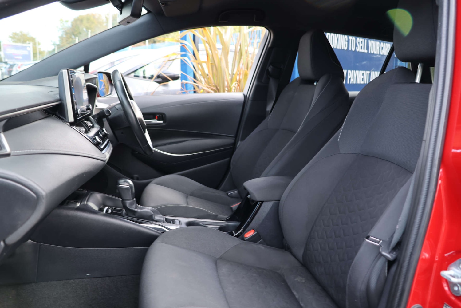 Used Toyota Corolla 2020 for sale - 76602158: Photo 8