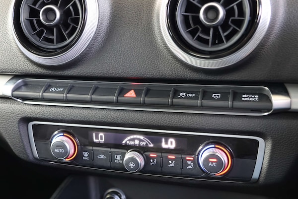 Used Audi A3 2017 for sale - 76278587: Photo 23
