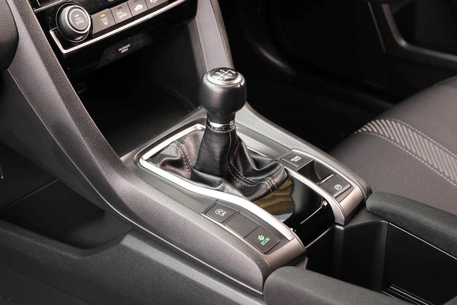 Used Honda Civic 2020 for sale - 76594711: Photo 23