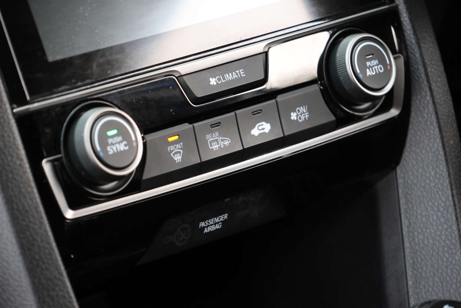 Used Honda Civic 2020 for sale - 76594711: Photo 24