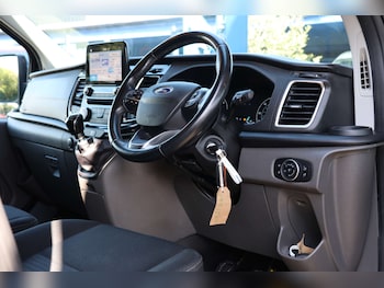 Used Ford Transit Custom 2021 for sale - 76601124: Photo