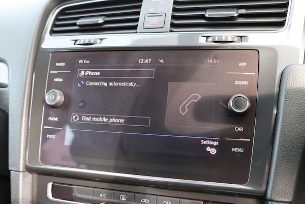 Used Volkswagen Golf 2018 for sale - 76304402: Photo 26