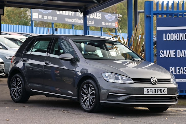 Used Volkswagen Golf 2018 for sale - 76304402: Photo 2
