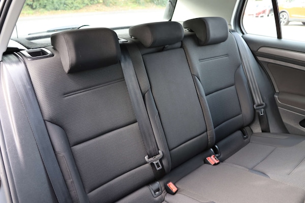 Used Volkswagen Golf 2018 for sale - 76304402: Photo 6