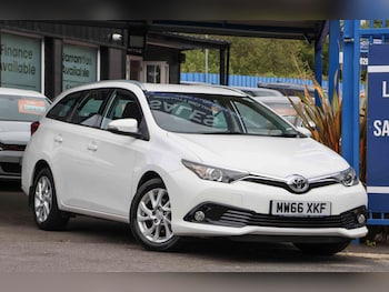 Used Toyota Auris 2017 for sale - 79334957: Photo