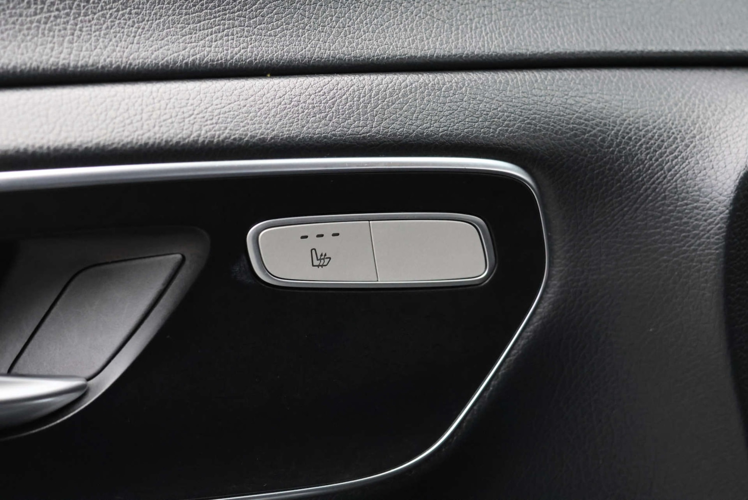 Used Mercedes-Benz V-Class 2020 for sale - 77053037: Photo 14