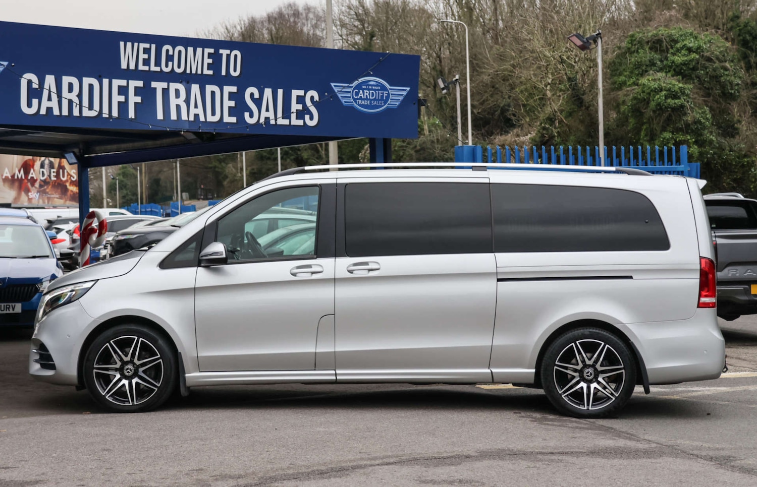 Used Mercedes-Benz V-Class 2020 for sale - 77053037: Photo 18