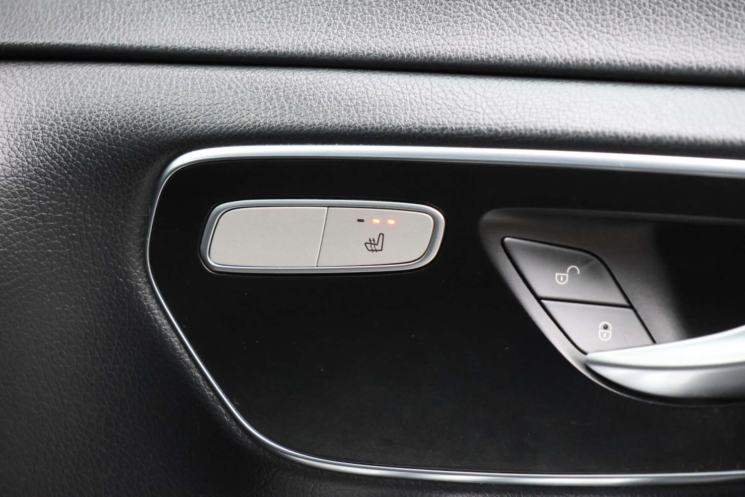 Used Mercedes-Benz V-Class 2020 for sale - 77053037: Photo 25