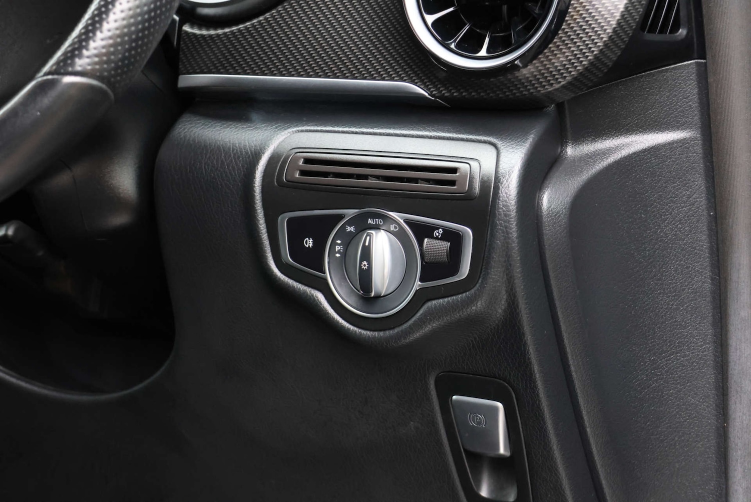 Used Mercedes-Benz V-Class 2020 for sale - 77053037: Photo 27