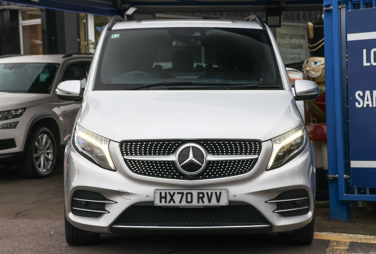 Used Mercedes-Benz V-Class 2020 for sale - 77053037: Photo 3